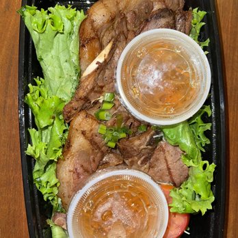 La Petite Camille - Very good pork chops - Vietnamese Near Me - Millbrae, California La Petite Camille - Very good pork chops - Vietnamese Near Me - Millbrae, California