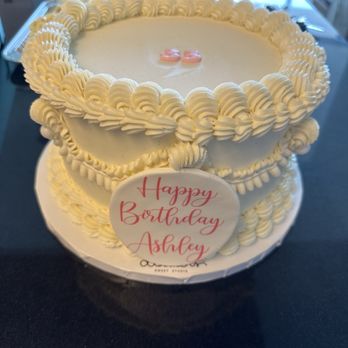 dbakers Sweet Studio - Bakeries Near Me - Miami, Florida