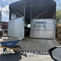 Ronnie's Q BBQ