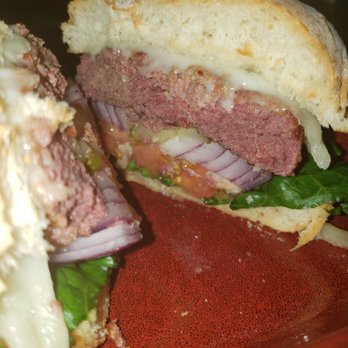 Maui Brewing - Burger - Brewpubs Near Me - Lahaina, Hawaii Maui Brewing - Burger - Brewpubs Near Me - Lahaina, Hawaii