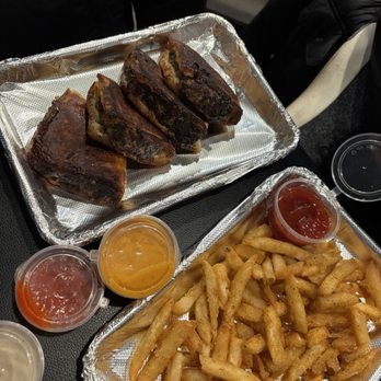 PitaBar - Arayes - Kosher Near Me - New York, New York
