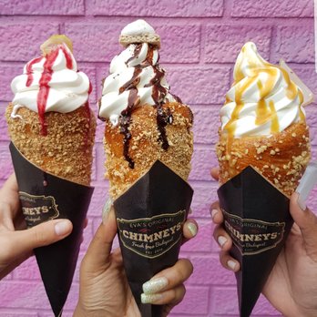 Eva's Original Chimneys - Desserts Near Me - Toronto, Ontario Eva's Original Chimneys - Desserts Near Me - Toronto, Ontario