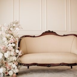 Sofa rental
