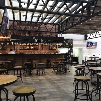 Urban Corner - Bar area - Delis Near Me - Internacional Benito Juárez, DIF