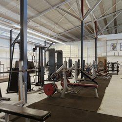 Aintoa Fitness - Our benching area includes flat benches, incline benches, and decline benches.