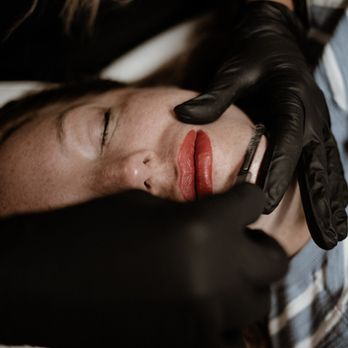Simplee Skin  - Dermaplane removes dead skin along with facial hair:) - Skin Care Near Me - Bentonville, Arkansas
