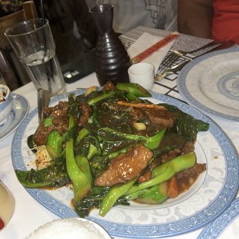 Emperor's Choice Restaurant - Beef with Black Pepper Sauce - Chinese Near Me - Chicago, Illinois