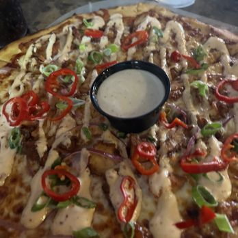 The Perch Brewery - Bbq chicken pizza - Gastropubs Near Me - Chandler, Arizona The Perch Brewery - Bbq chicken pizza - Gastropubs Near Me - Chandler, Arizona