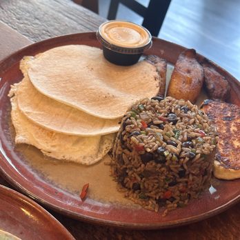 Division Cafe - Gallo Pinto - Latin American Near Me - Somerville, New Jersey
