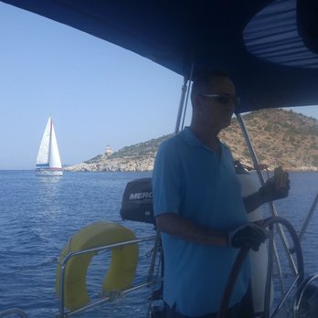 Modern Sailing School & Club - Marshall loving the helm between islands - Boating Near Me - Sausalito, California Modern Sailing School & Club - Marshall loving the helm between islands - Boating Near Me - Sausalito, California