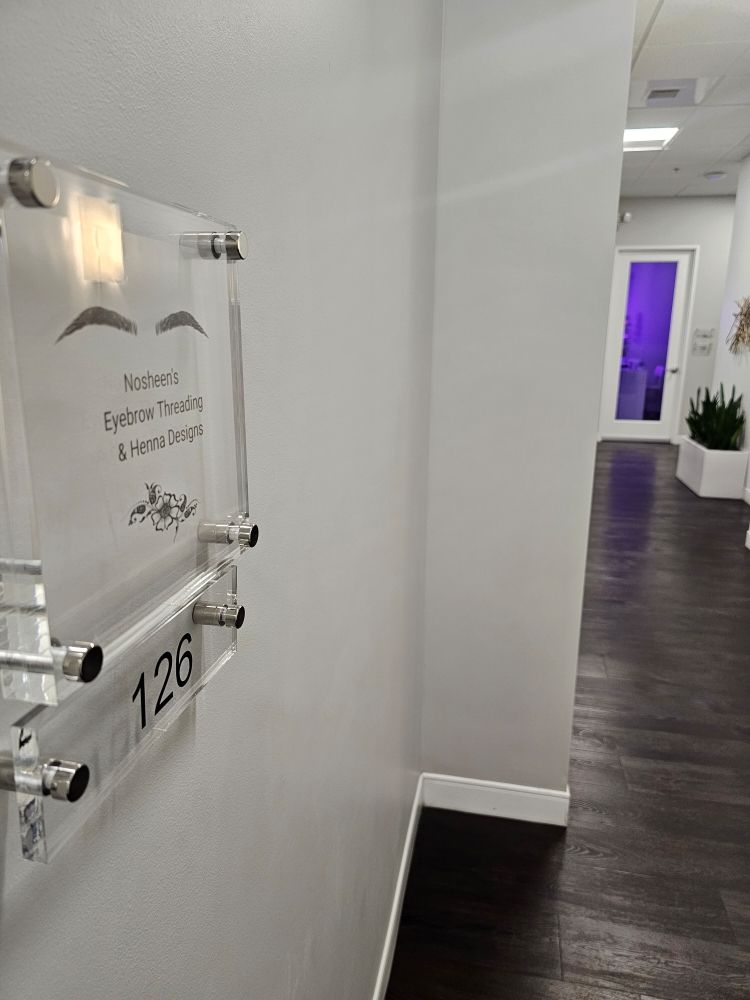 NOSHEEN’S EYEBROW THREADING 135 Photos & 29 Reviews 1917 Douglas