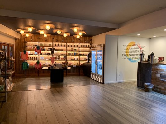 SCP Hilo Hotel by null
