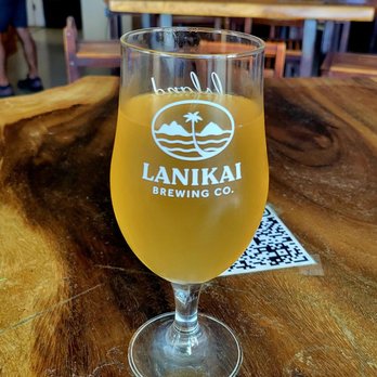 Lanikai Brewing - @ParadiseCiders Lei'd Back Lilikoi 12floz Draft $9.00 (09/20/22). @LanikaiBrewing #Lanikai #Kailua #Oahu #Beer #CraftBeer #Ciders #DrinkPorn - Brewpubs Near Me - Kailua, Hawaii
