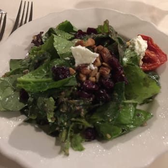 Kiepersol Bed and Breakfast - House Salad - Bed & Breakfast Near Me - Tyler, Texas