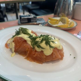 Sadelle's - Salmon Benedict - Breakfast & Brunch Near Me - Las Vegas, Nevada Sadelle's - Salmon Benedict - Breakfast & Brunch Near Me - Las Vegas, Nevada