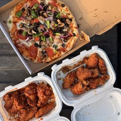 El Padrino’s Pizza & Grill  - Small Sm 10 inch Combination  , 6 piece mango habanero wings , 6 piece honey lemon pepper wings