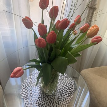 Trader Joe's - I love their beautiful, inexpensive flowers. - Grocery Near Me - San Francisco, California Trader Joe's - I love their beautiful, inexpensive flowers. - Grocery Near Me - San Francisco, California
