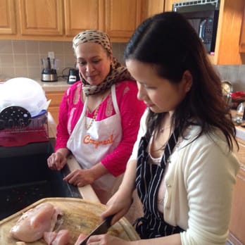Cozymeal - Preparing chicken for biryani - Cooking Classes Near Me - San Francisco, California Cozymeal - Preparing chicken for biryani - Cooking Classes Near Me - San Francisco, California