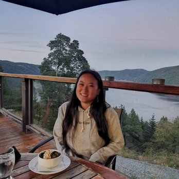 Malahat Chalet - Hotels Near Me - Malahat, British Columbia Malahat Chalet - Hotels Near Me - Malahat, British Columbia