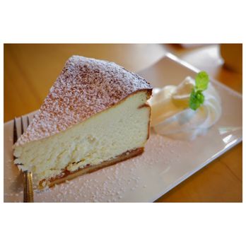 Yellow Cup Cafe - Cheesecake - Coffee & Tea Near Me - Etobicoke, Ontario
