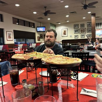 Big Daddy's Pizzeria - Pizza - Pizza Near Me - Sevierville, Tennessee