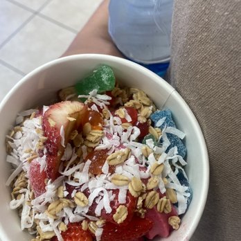 Ez Freezy - Build Your Own Frozen Yogurt - Ice Cream & Frozen Yogurt Near Me - Oregon City, Oregon Ez Freezy - Build Your Own Frozen Yogurt - Ice Cream & Frozen Yogurt Near Me - Oregon City, Oregon