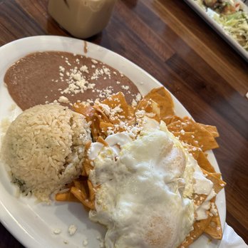 Cafe De Olla - Suizo Chilaquiles - American Near Me - Burbank, California
