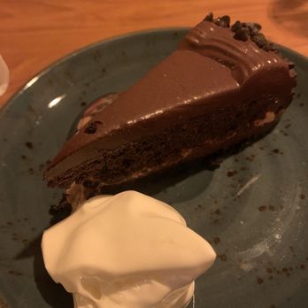 Platos - Chocolate cake - Latin American Near Me - Carolina, Puerto Rico