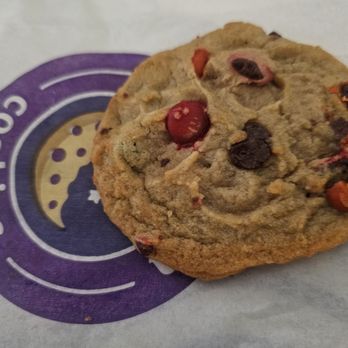Insomnia Cookies - M&M Cookie - Desserts Near Me - New York, New York Insomnia Cookies - M&M Cookie - Desserts Near Me - New York, New York