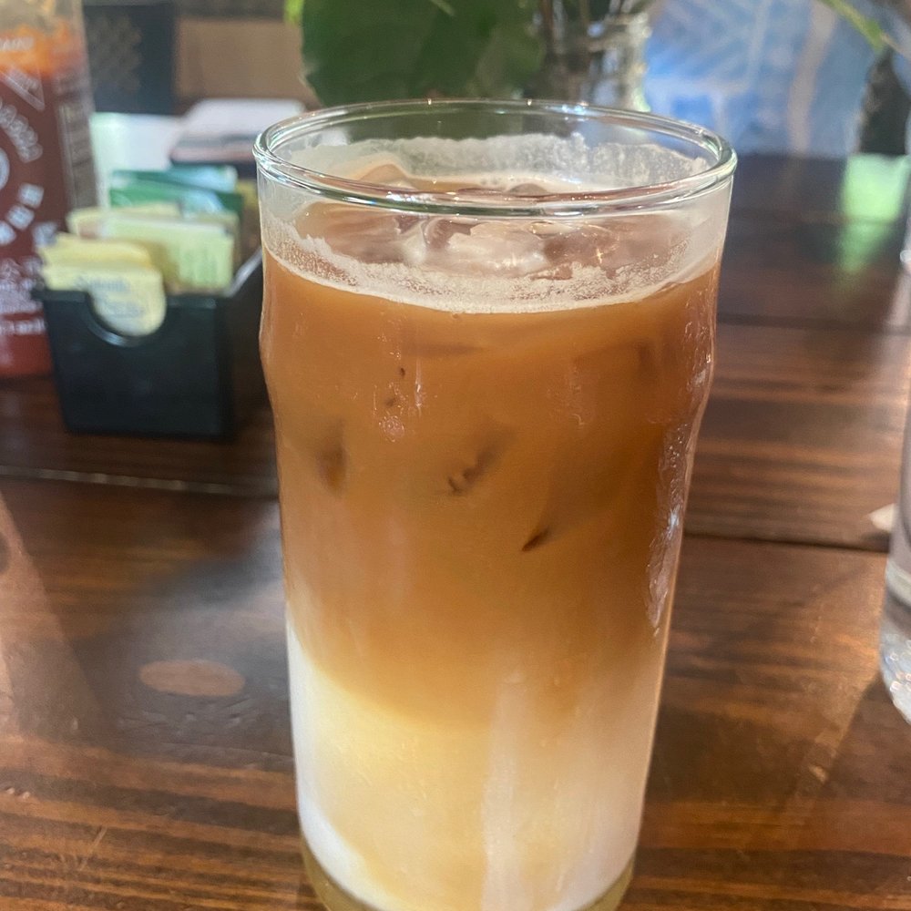 Breakaway Cafe - Coffee & Tea Near Me - Chapel Hill, North Carolina