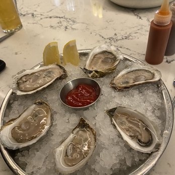 Little Whale - Oysters - Bars Near Me - Boston, Massachusetts