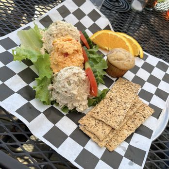 Café 336 - Sampler, delicious! - Breakfast & Brunch Near Me - Guntersville, Alabama Café 336 - Sampler, delicious! - Breakfast & Brunch Near Me - Guntersville, Alabama
