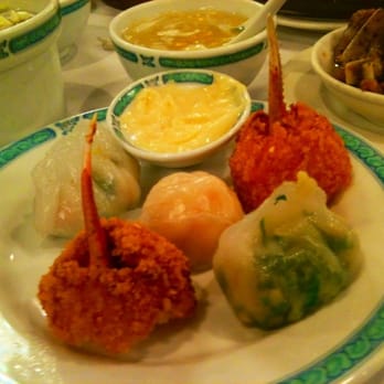 Great Eastern Restaurant - Shark Fin Soup, Cilantro Shrimp Dumplings, Deep Fried Crab Claw w/Shrimp Paste & Steamed Beef Short Ribs w/Black Pepper Sauce. - Dim Sum Near Me - San Francisco, California Great Eastern Restaurant - Shark Fin Soup, Cilantro Shrimp Dumplings, Deep Fried Crab Claw w/Shrimp Paste & Steamed Beef Short Ribs w/Black Pepper Sauce. - Dim Sum Near Me - San Francisco, California