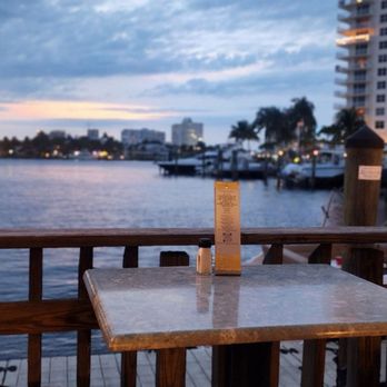 Coconuts - Seafood Near Me - Fort Lauderdale, Florida