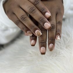 Rose Nails