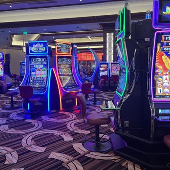 Horseshoe Lake Charles - A Caesars Rewards Destination - Hotels Near Me - Westlake, Louisiana