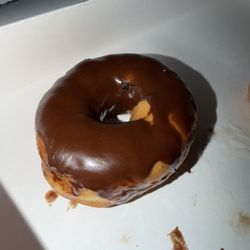 Dunkin' - alive fly in the donut