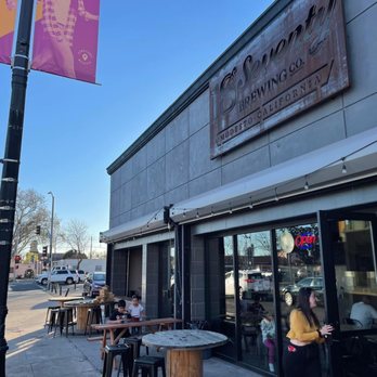 18Seventy Brewing - Sidewalk seating - Breweries Near Me - Modesto, California