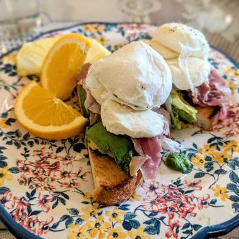 Vienna Cafe and Bistro - Prosciutto avocado toast with poached egg - Coffee & Tea Near Me - Cooper City, Florida Vienna Cafe and Bistro - Prosciutto avocado toast with poached egg - Coffee & Tea Near Me - Cooper City, Florida