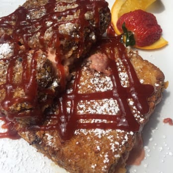 La Isla Restaurant - Omar's Famous French Toast - Cuban Near Me - Hoboken, New Jersey