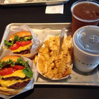 Shake Shack Winter Park - Double shack burgers and a delicious beer from Brew Bus. - Burgers Near Me - Winter Park, Florida Shake Shack Winter Park - Double shack burgers and a delicious beer from Brew Bus. - Burgers Near Me - Winter Park, Florida