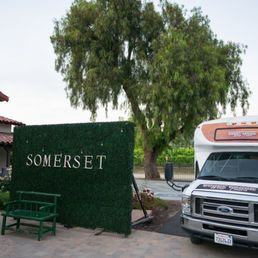 Exterior outside entrance of Woody Wagon Wine Tours - Good time at Somerset Winery Exterior outside entrance of Woody Wagon Wine Tours - Good time at Somerset Winery