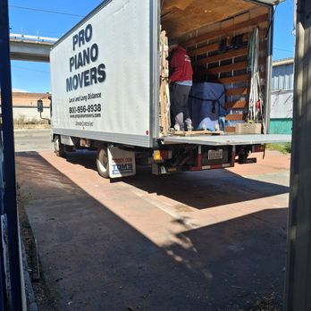 Pro Piano Movers - Picked up Organ from church. - Piano Services Near Me - Santa Ana, California Pro Piano Movers - Picked up Organ from church. - Piano Services Near Me - Santa Ana, California