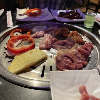 SIU Korean BBQ - Tri tip, Hawaiian beef and spicy pork belly with all the yummy veggies. - Korean Near Me - Sparks, Nevada SIU Korean BBQ - Tri tip, Hawaiian beef and spicy pork belly with all the yummy veggies. - Korean Near Me - Sparks, Nevada