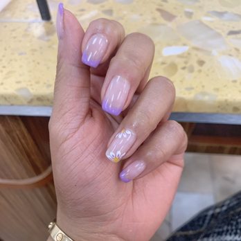 Sunshine Nails & Spa - French with flowers to kick off my spring break! - Nail Salons Near Me - Broomfield, Colorado Sunshine Nails & Spa - French with flowers to kick off my spring break! - Nail Salons Near Me - Broomfield, Colorado