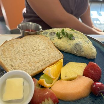 Brouhaha - Breakfast & Brunch Near Me - Calgary, Alberta Brouhaha - Breakfast & Brunch Near Me - Calgary, Alberta