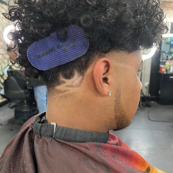 Exclusive Barber Shop - Barbers Near Me - Kissimmee, Florida Exclusive Barber Shop - Barbers Near Me - Kissimmee, Florida