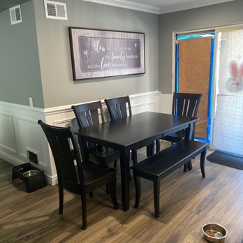 Shore Casual Dinettes & Bar Stools - Kitchen set - Furniture Stores Near Me - Oakhurst, New Jersey Shore Casual Dinettes & Bar Stools - Kitchen set - Furniture Stores Near Me - Oakhurst, New Jersey