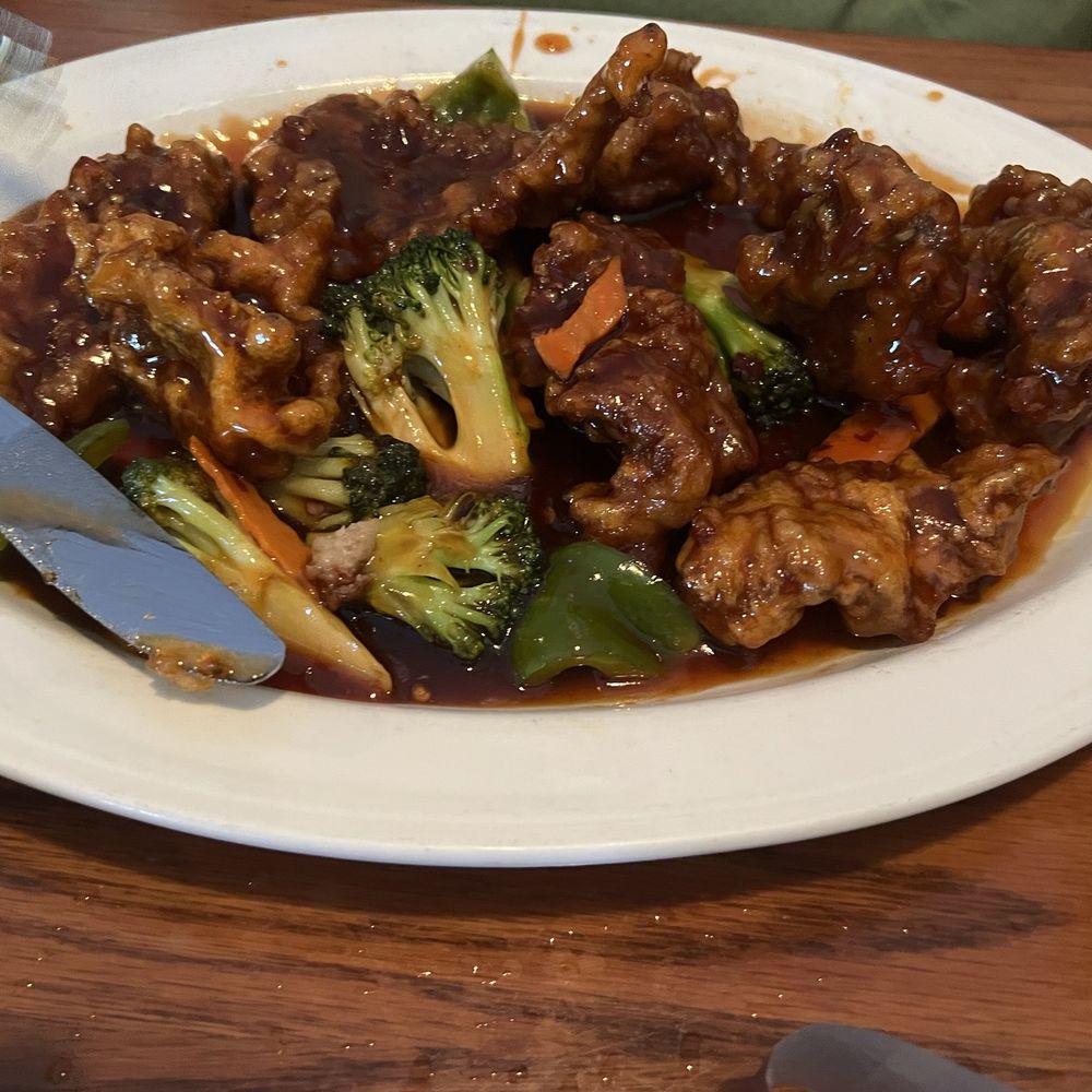 General Tso's Beef some had been eaten already when took photo This is the dinner combo, comes with soup, 2 apps, rice, and your main General Tso's Beef some had been eaten already when took photo This is the dinner combo, comes with soup, 2 apps, rice, and your main