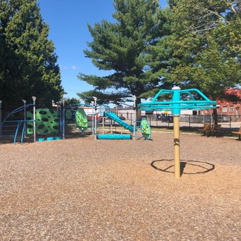 Ardonene Field - Playgrounds Near Me - Providence, Rhode Island